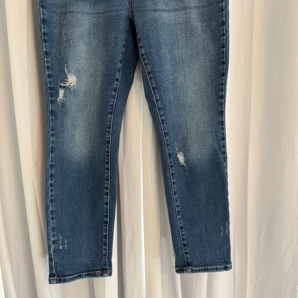 Judy Blue Straight Leg Jeans Rainbow Pocket High Rise Distressed 13/31 - Picture 5 of 9